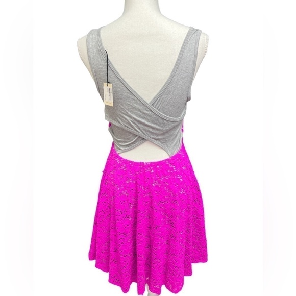 Trina Turk Crestline Lace & Jersey Fit & Flare Mini Dress Size Small - Picture 5 of 12